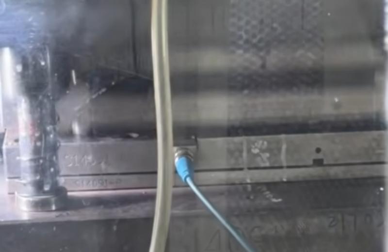 Le processus d'estampage de précision des terminaux : Technologie de fabrication au niveau micron